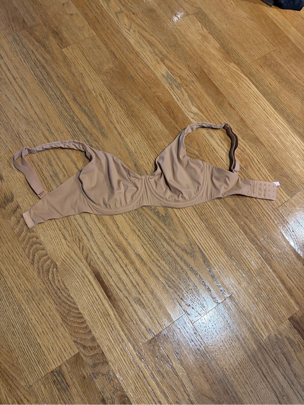 Everyday Nude Underwire Bra with Adjustable Straps